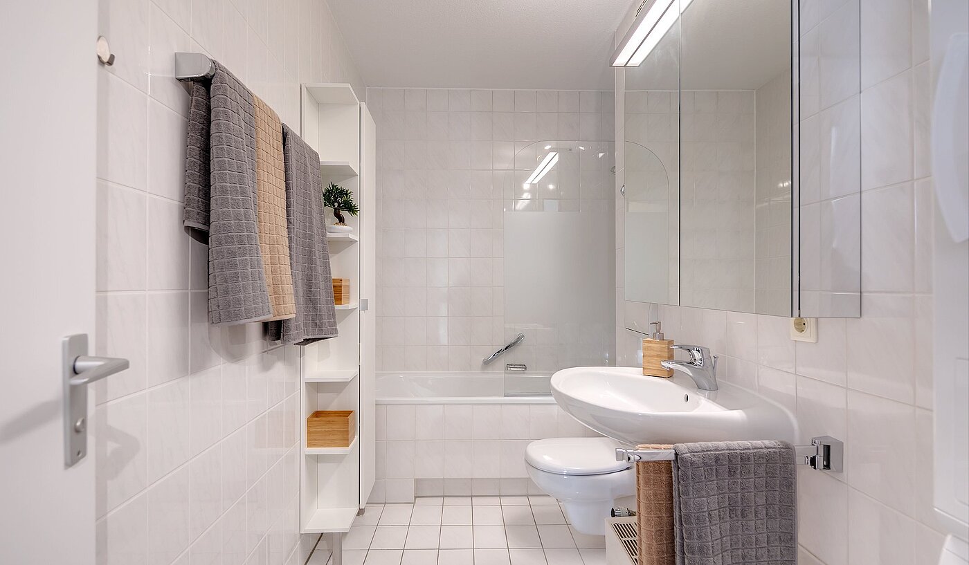 Apartamento de 2 habitaciones | München-Oberföhring | 2007ML8 | Bad mit