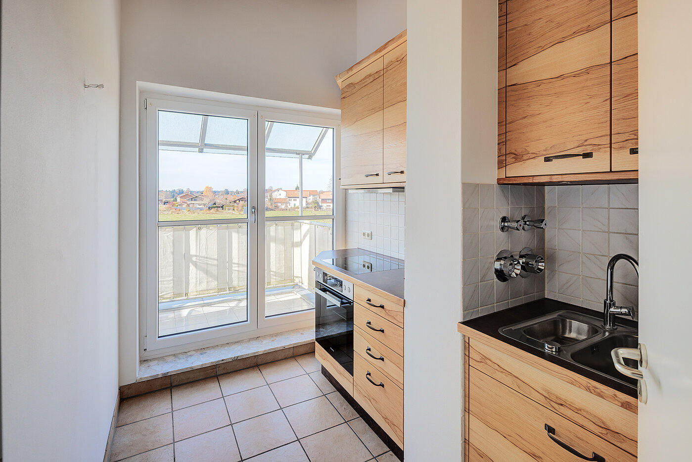 Piso ático de 2 habitaciones | 70314 | Küche