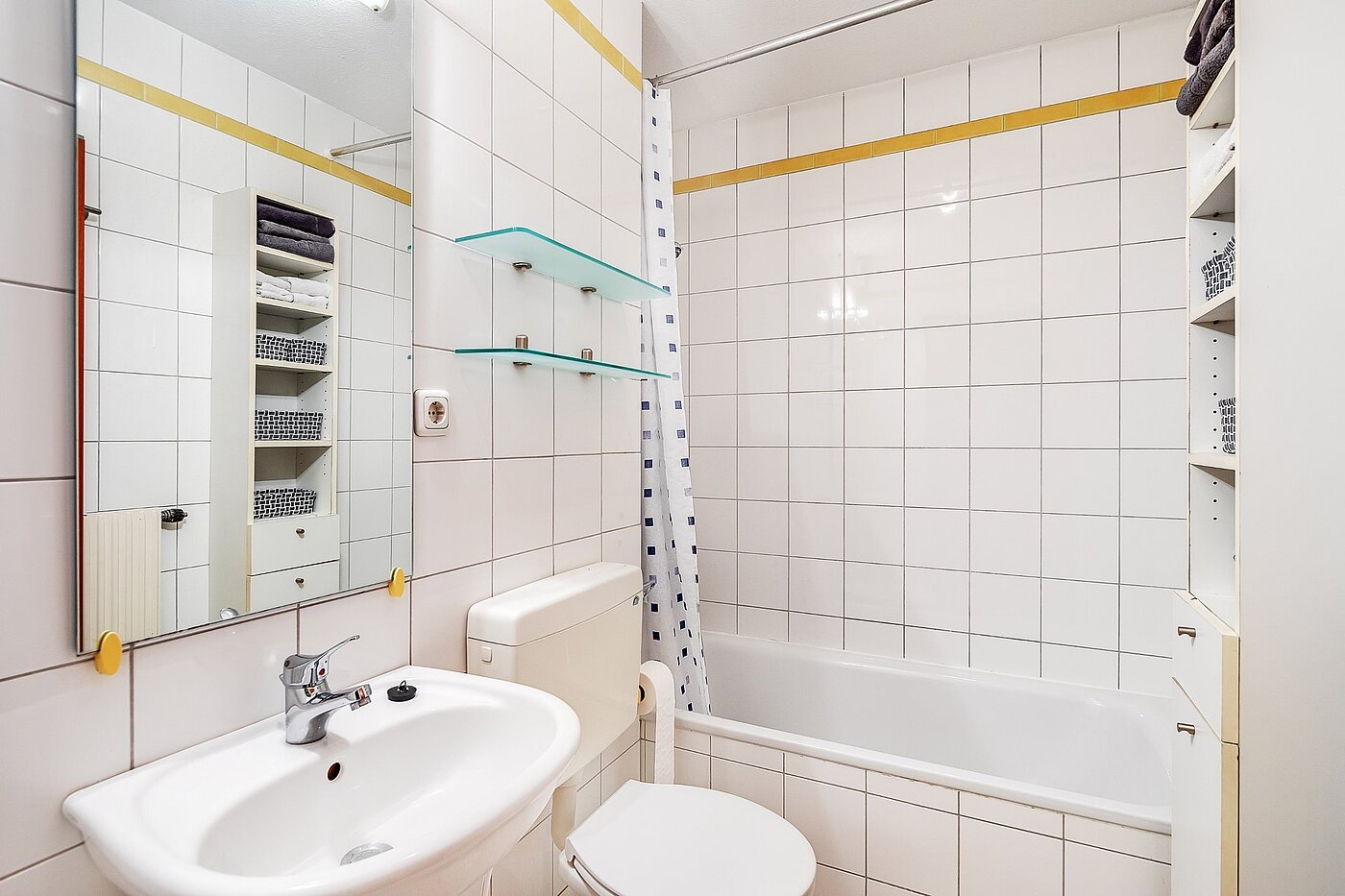 Apartamento de 1 habitación | München-Milbertshofen | 2102ML5 | Bad mit Badewanne