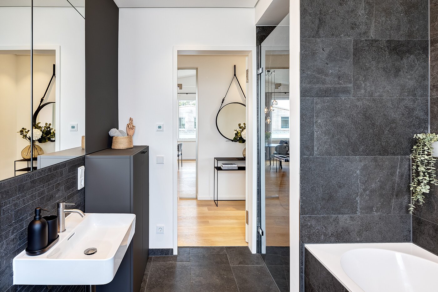 Apartamento de 2 habitaciones | 70134 | ...und Badewanne