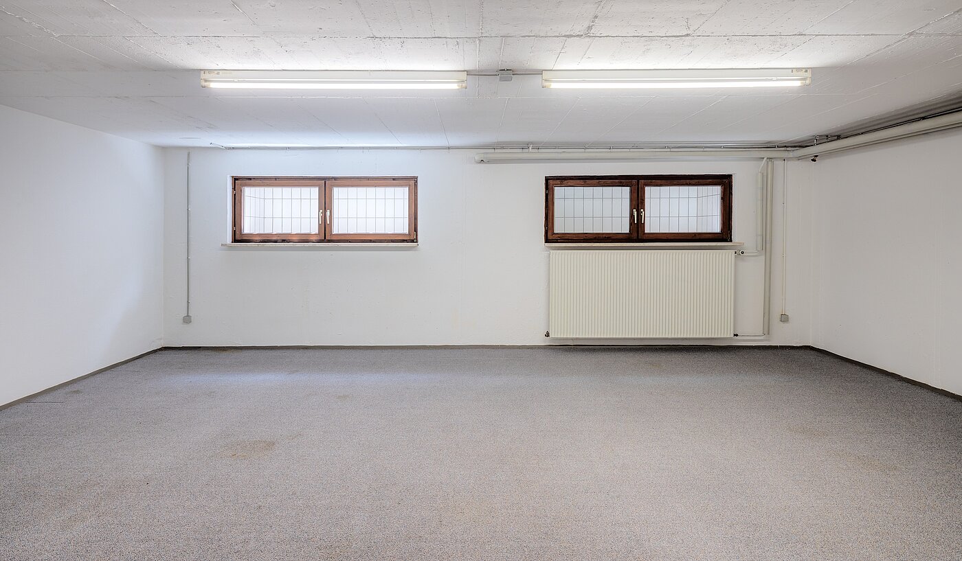 Adosado esquinero de 5 habitaciones | Penzberg | 701121 | Heller Hobbyraum