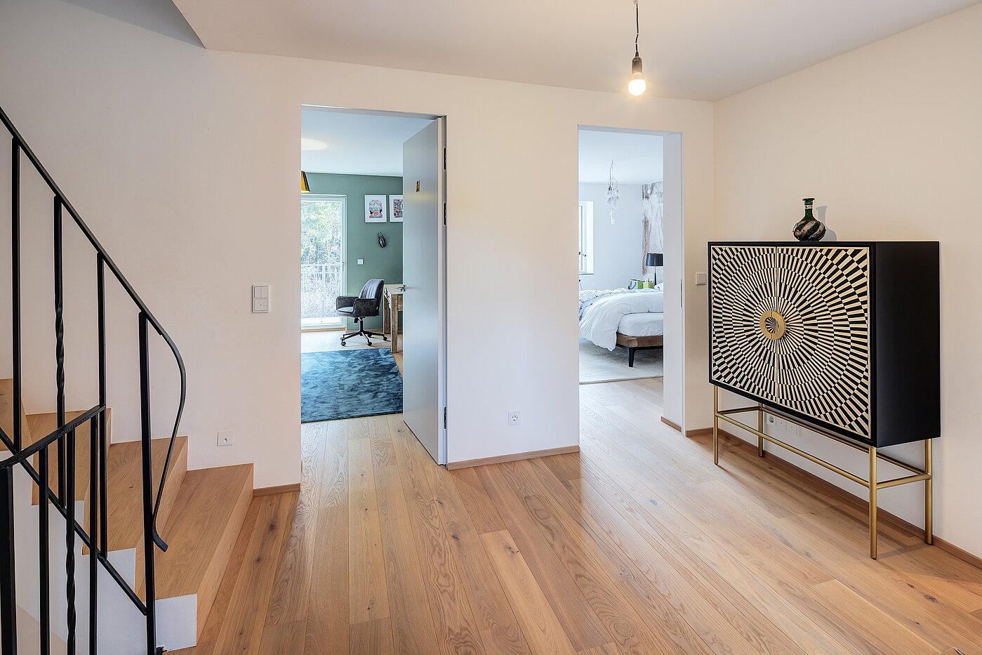 Adosado esquinero de 6 habitaciones | München-Trudering | 70191 | Diele im Obergeschoss