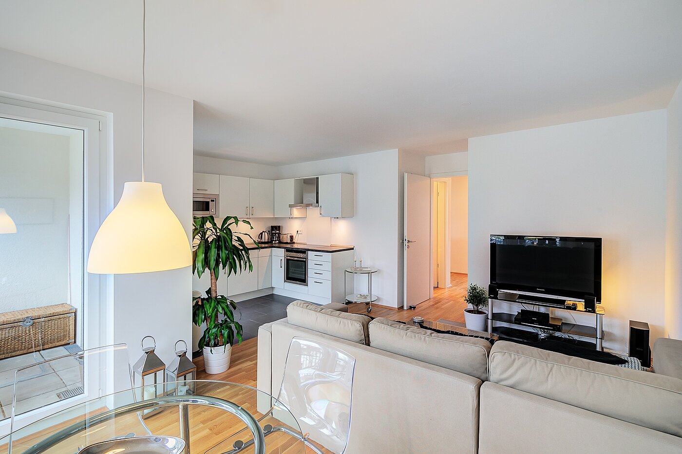 Apartamento de 3 habitaciones | München-Moosach | 70164 | ...mit Zugang zur Loggia