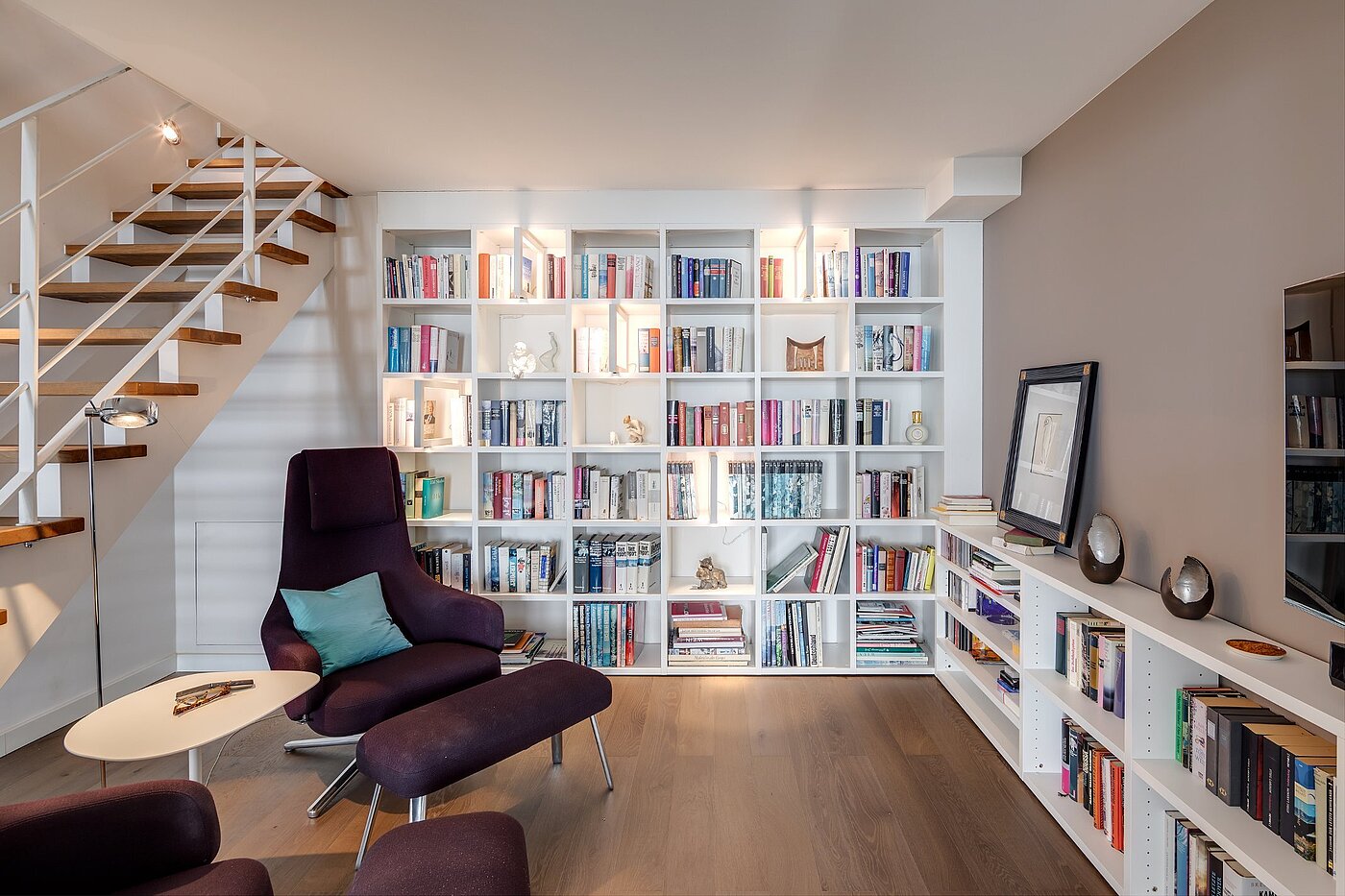 Apartamento de 5 habitaciones | München-Maxvorstadt | 1807ML1 | Fernseh- und Leseraum