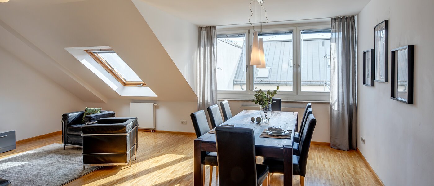 ático con terraza München Maxvorstadt - Museumsviertel 02 zona de día  1