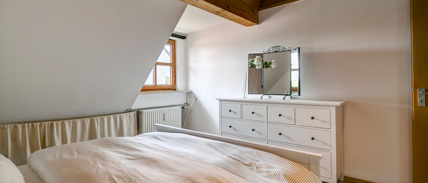 ático München Obermenzing 02 dormitorio 10079