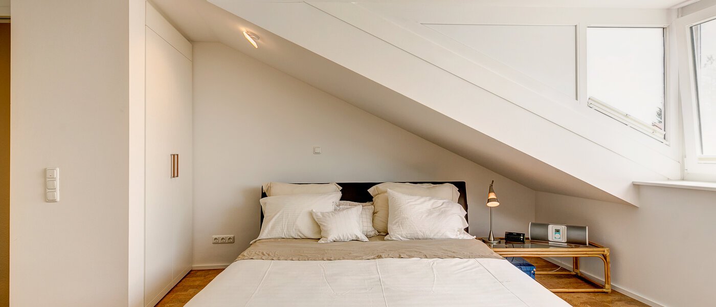 chalet adosado München Fasangarten 01 dormitorio 10099