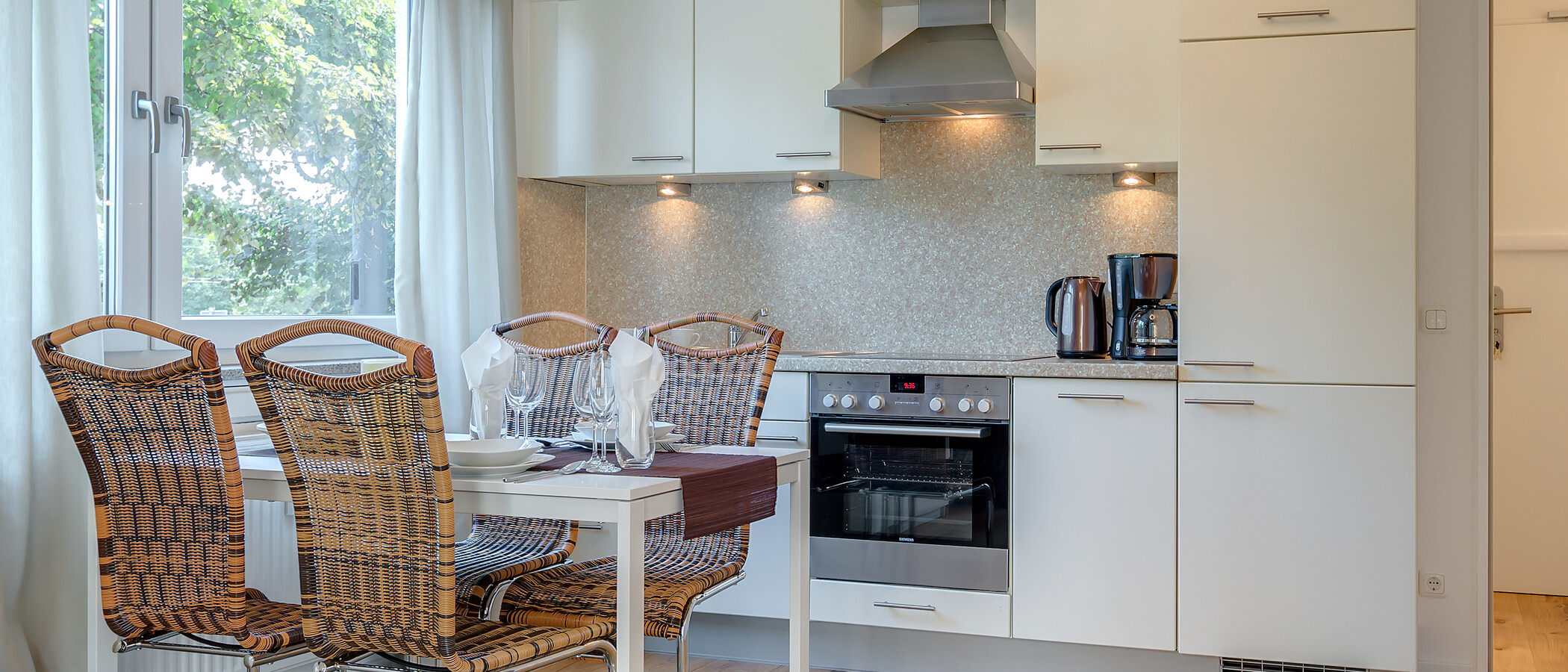 apartamento München Neuhausen 01 cocina 10160