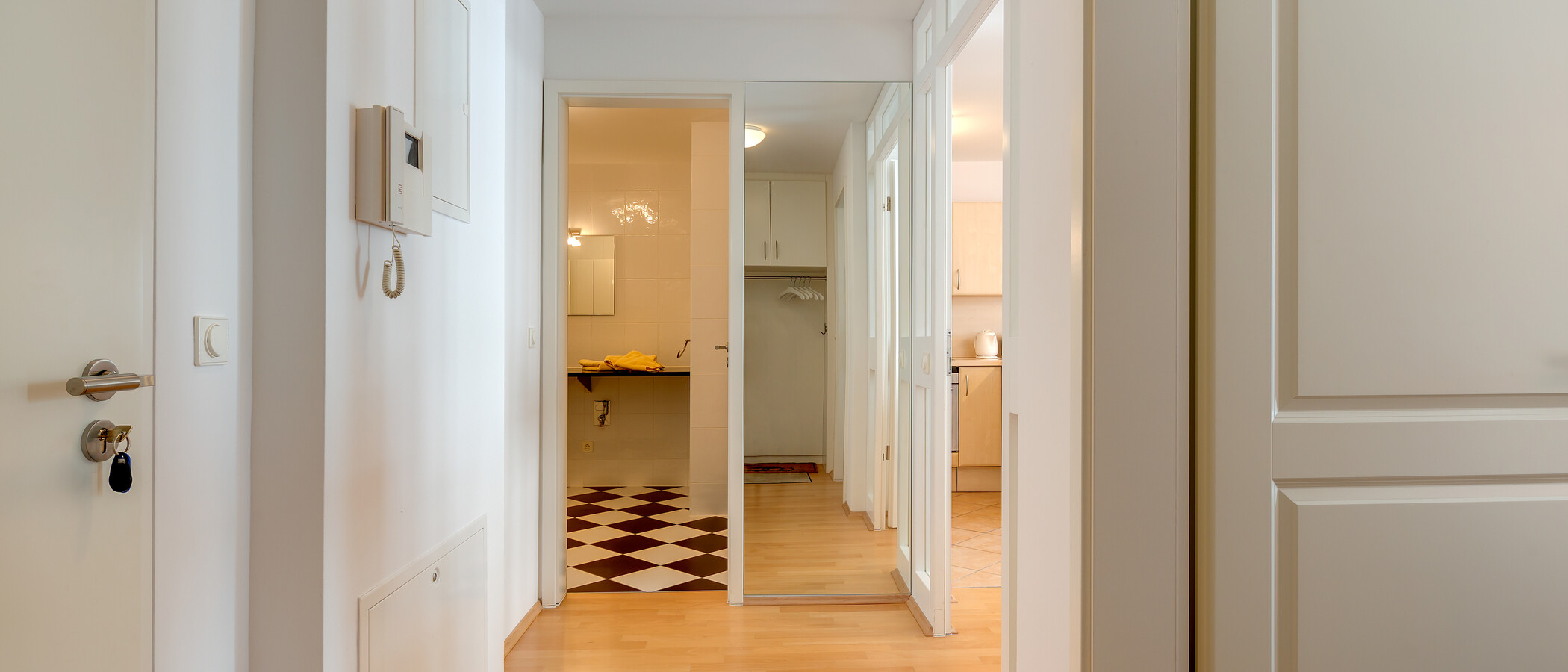 apartamento München Schwabing-West (rund um den Hohenzollernplatz) 02 pasillo 10172