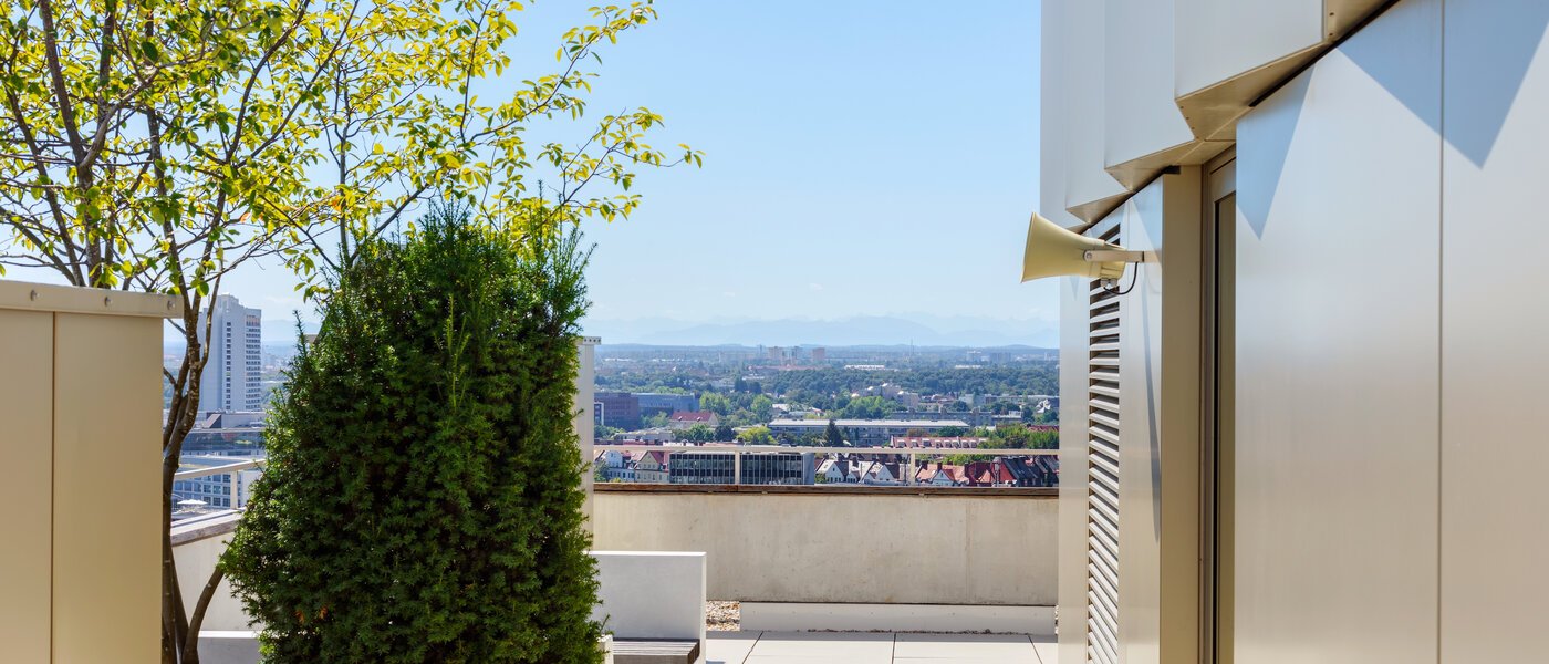 apartamento München Nymphenburg 02 patio común 10429