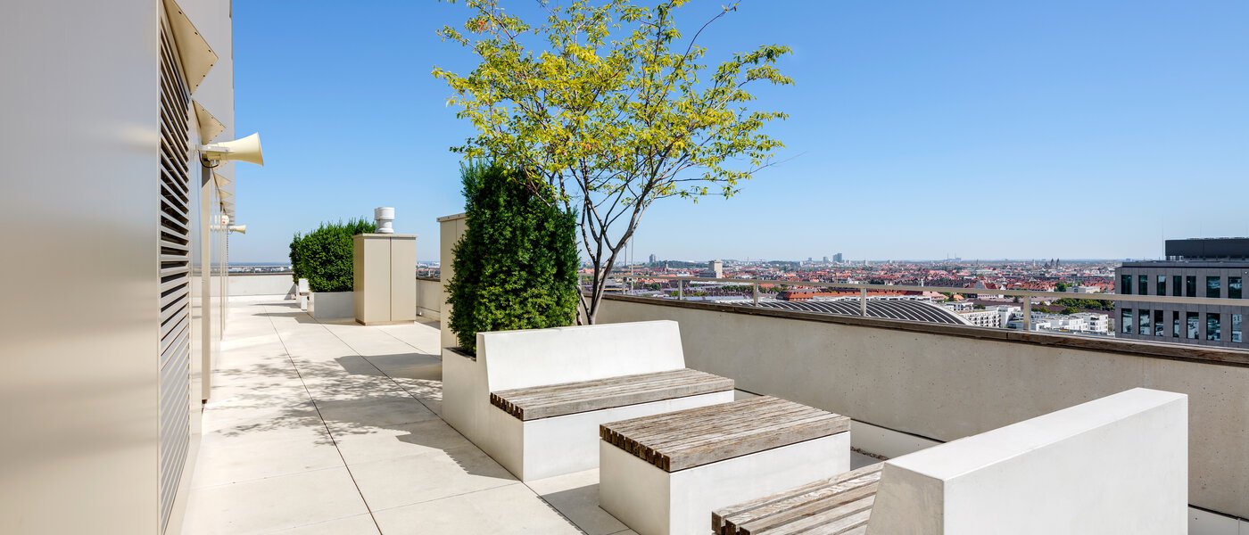 apartamento München Nymphenburg 03 patio común 10455