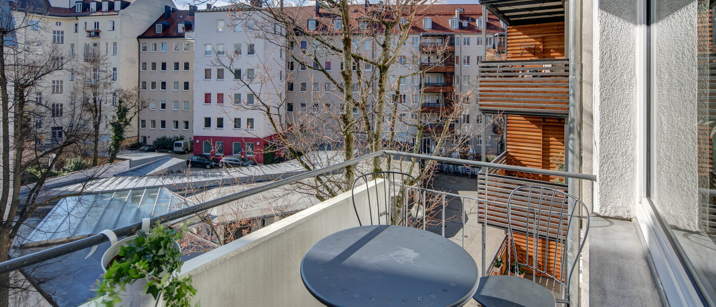 apartamento München Schwabing-West (rund um den Hohenzollernplatz) 01 balcón 10458