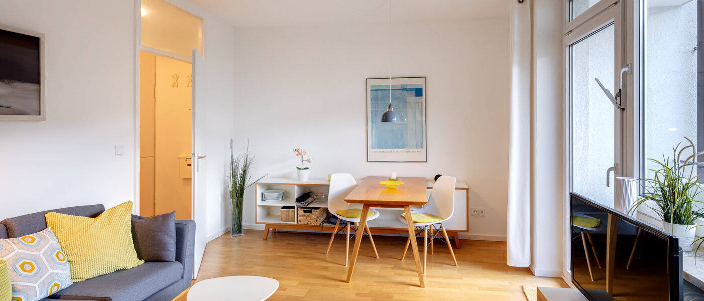 apartamento München Schwabing-West (rund um den Hohenzollernplatz) 02 zona de día  10458