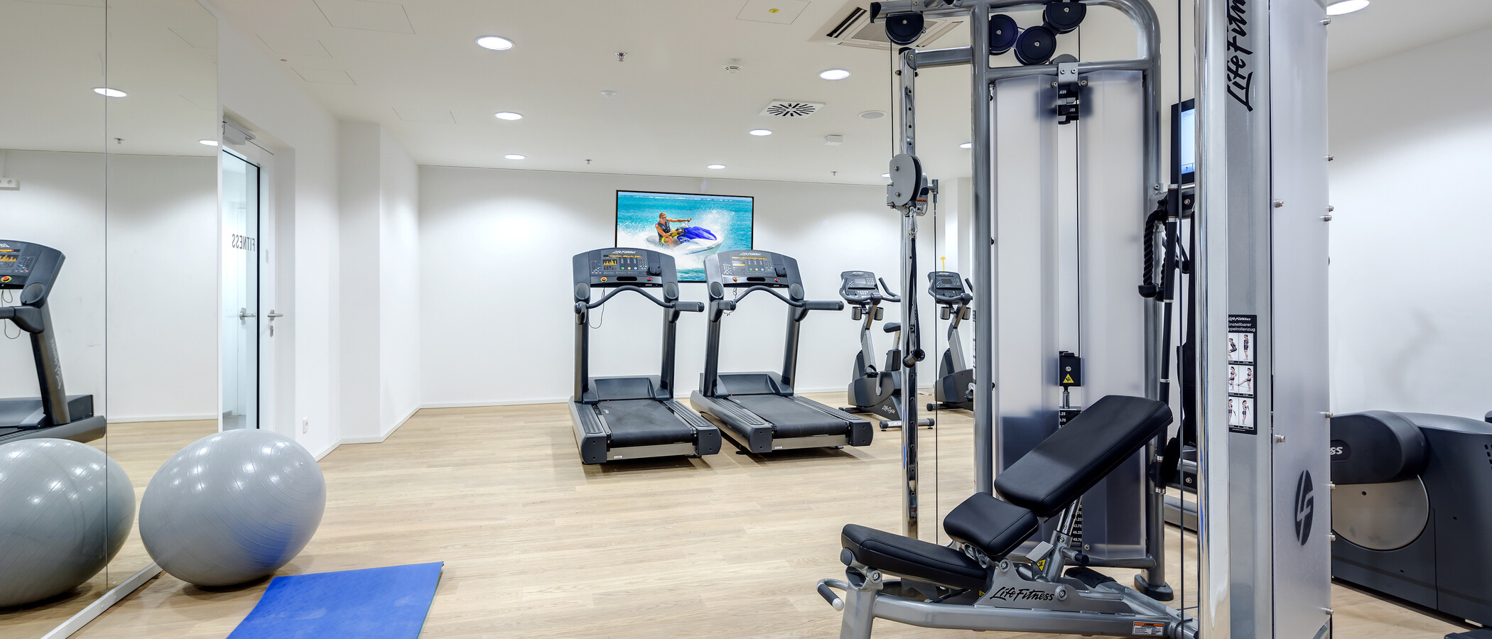 apartamento München Nymphenburg 02 cuarto de fitness 10602