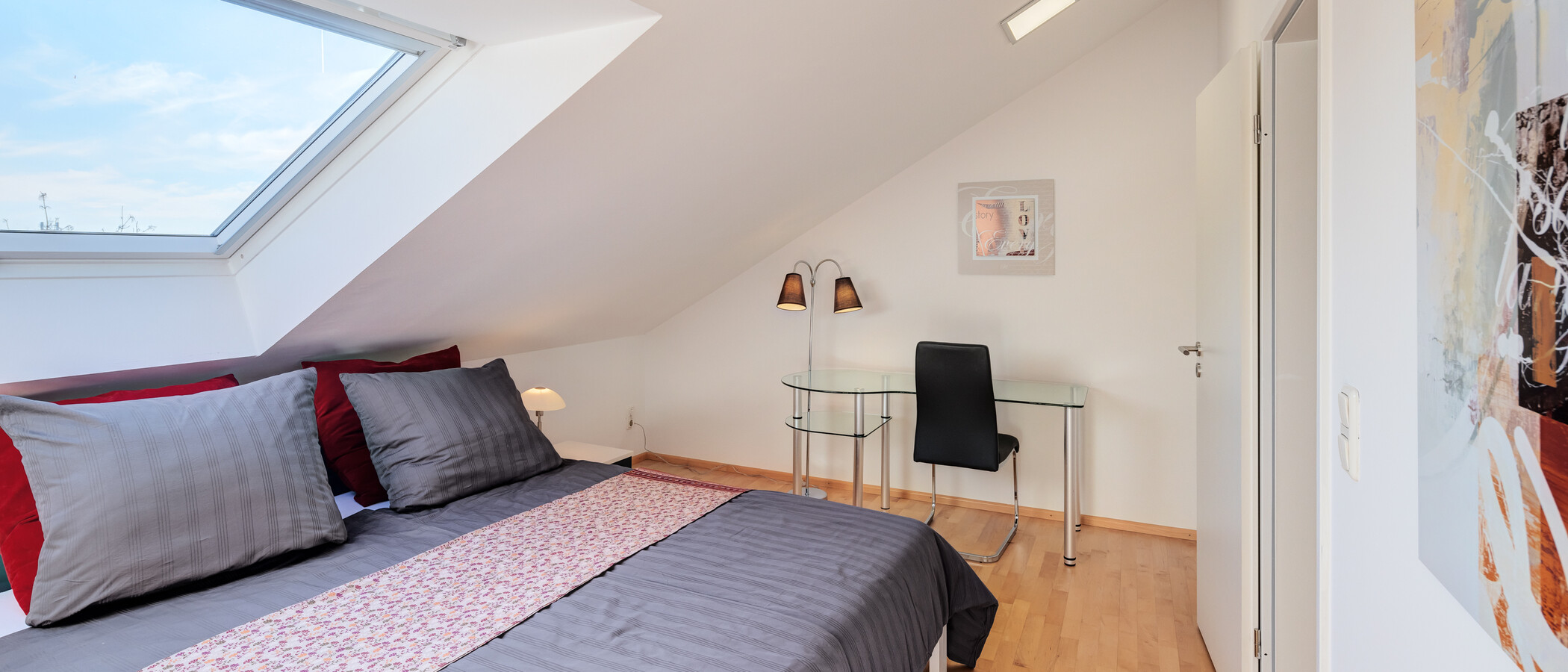 ático Gräfelfing 02 1. dormitorio 10636
