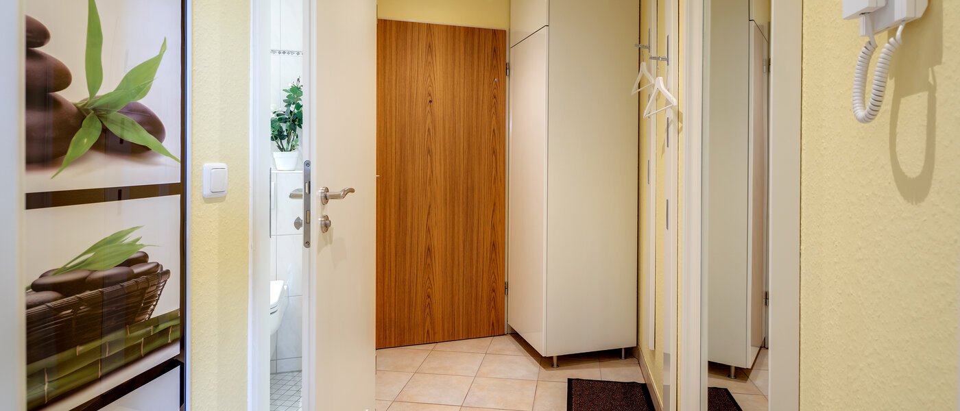 apartamento Unterschleißheim 02 pasillo 10721