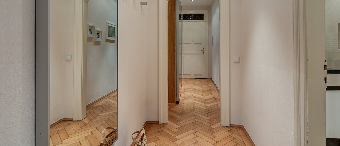 apartamento München Lehel 01 pasillo 10748