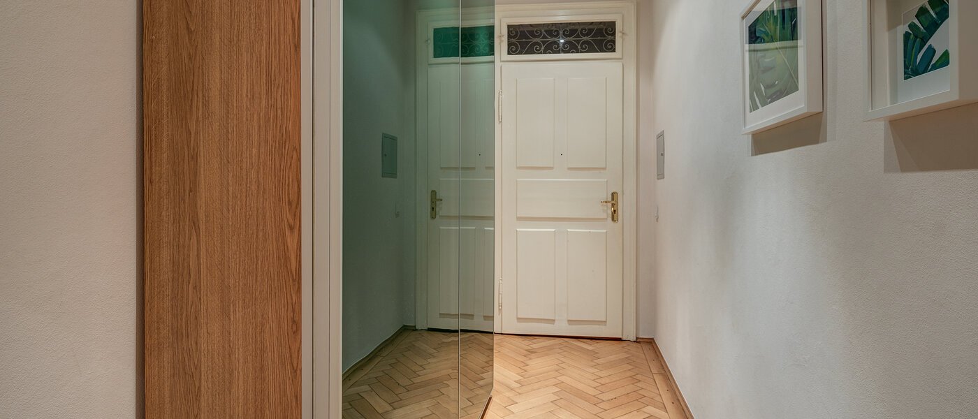 apartamento München Lehel 02 pasillo 10748