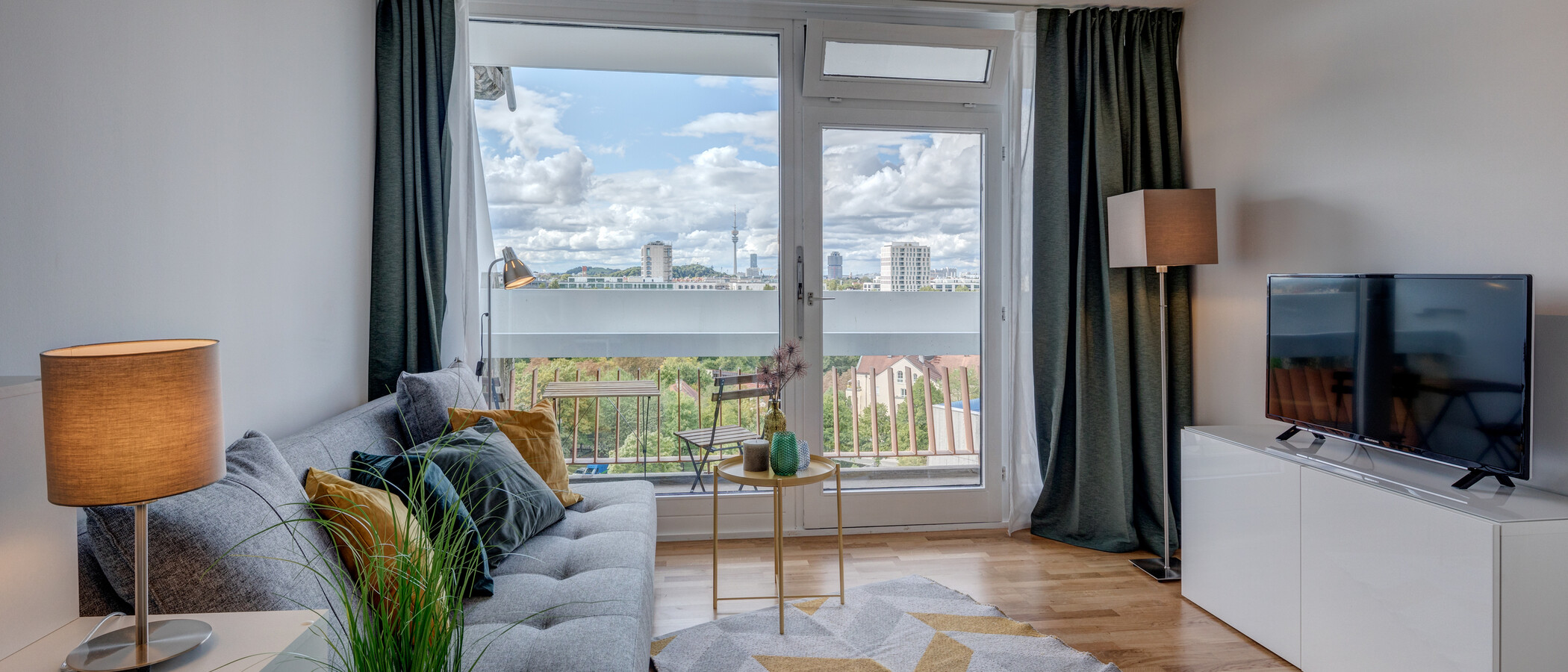 apartamento München Schwabing-Nord (zw. Leopoldstraße & Englischen Garten) 01 salón 10753