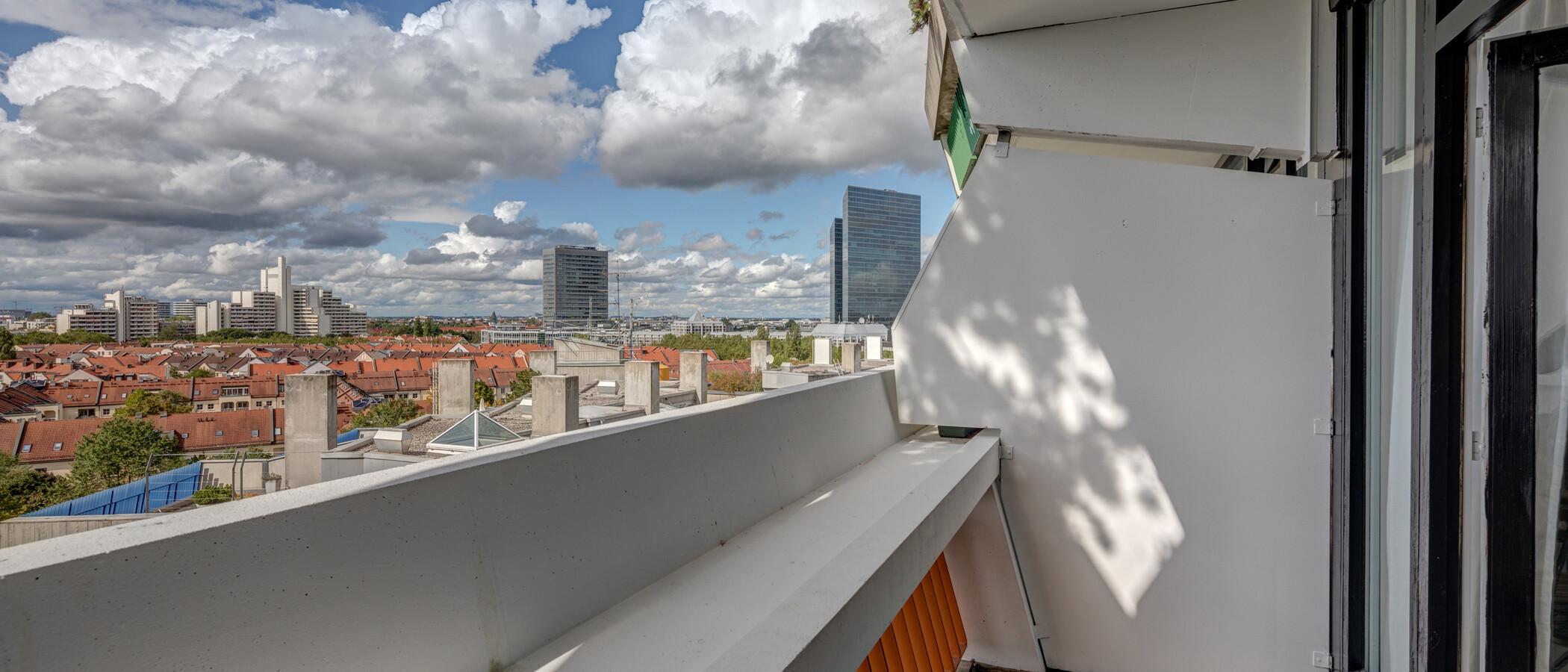 apartamento München Schwabing-Nord (zw. Leopoldstraße & Englischen Garten) 01 balcón 10753