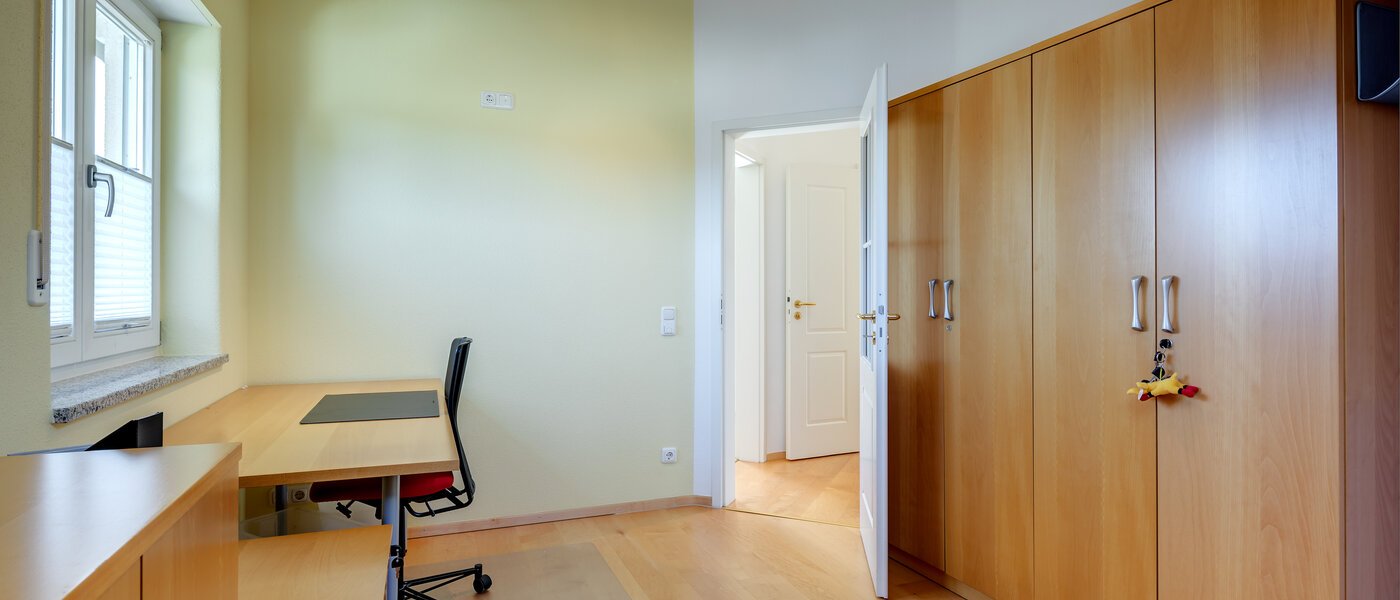 ático Neubiberg 03 2. dormitorio 10767