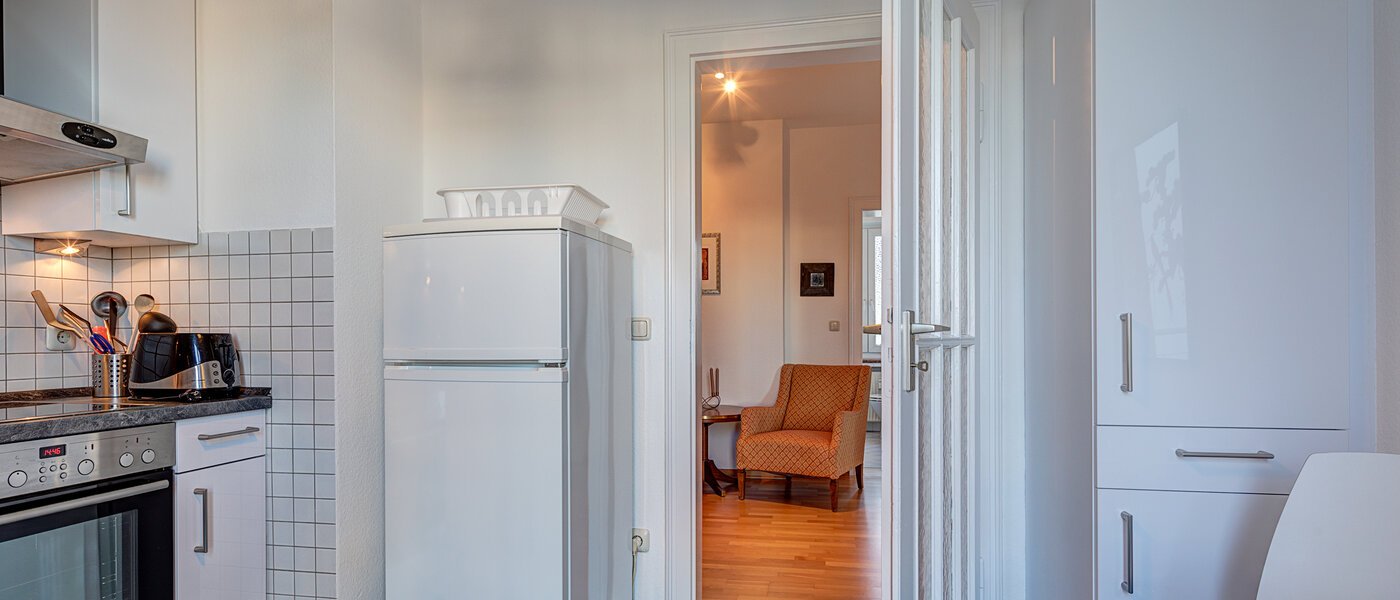 apartamento München Schwabing (links der Leopoldstraße) 05 cocina 10852