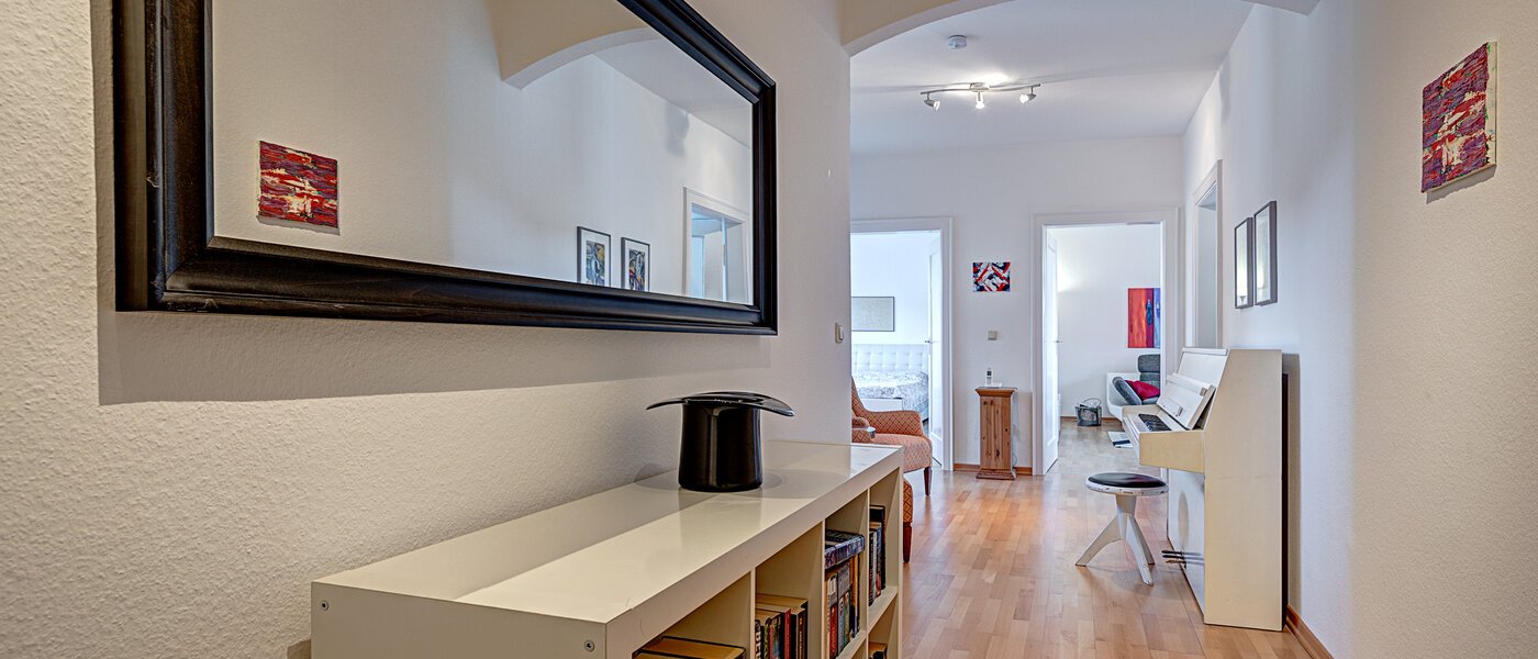 apartamento München Schwabing (links der Leopoldstraße) 01 pasillo 10852