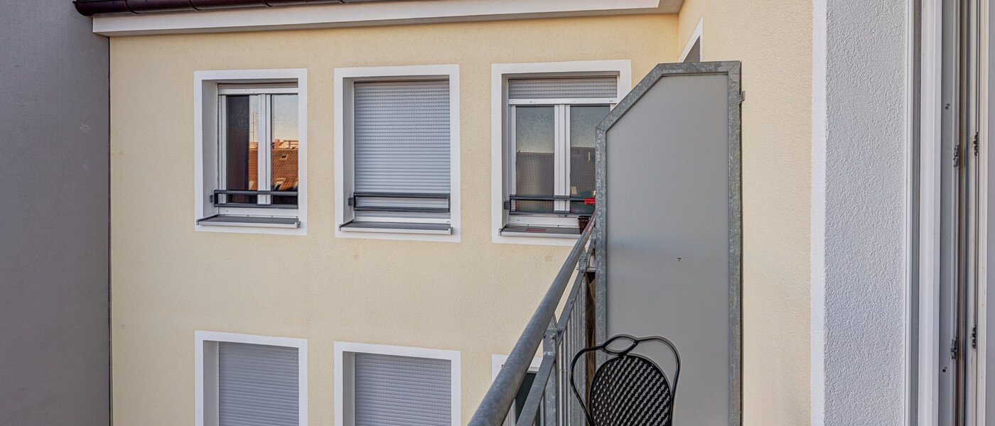 apartamento München Schwabing (links der Leopoldstraße) 02 balcón 10852