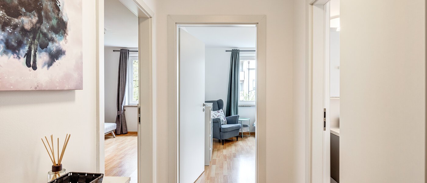 apartamento München Schwabing-West (rund um den Hohenzollernplatz) 01 pasillo 10889