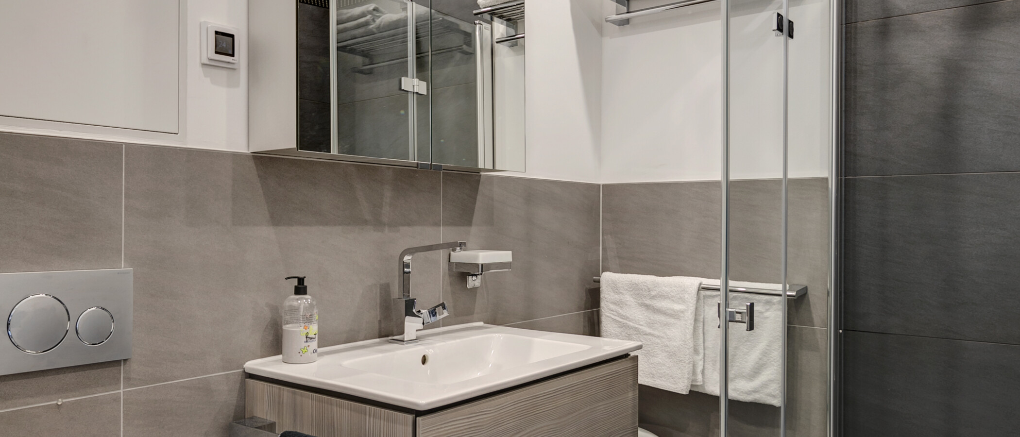 apartamento München Schwabing (rechts der Leopoldstraße) 02 baño 10897