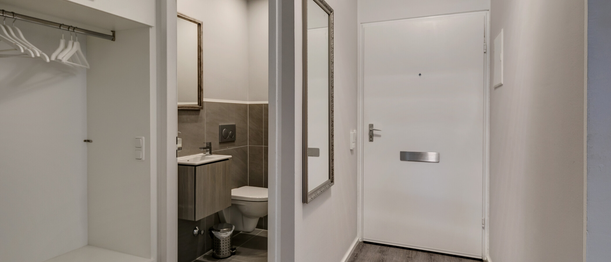 apartamento München Schwabing (rechts der Leopoldstraße) 01 pasillo 10897