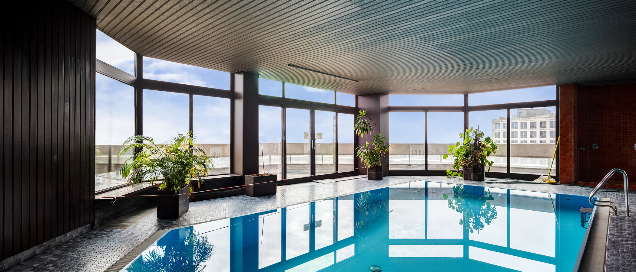 apartamento München Schwabing (rechts der Leopoldstraße) 02 piscina 10897