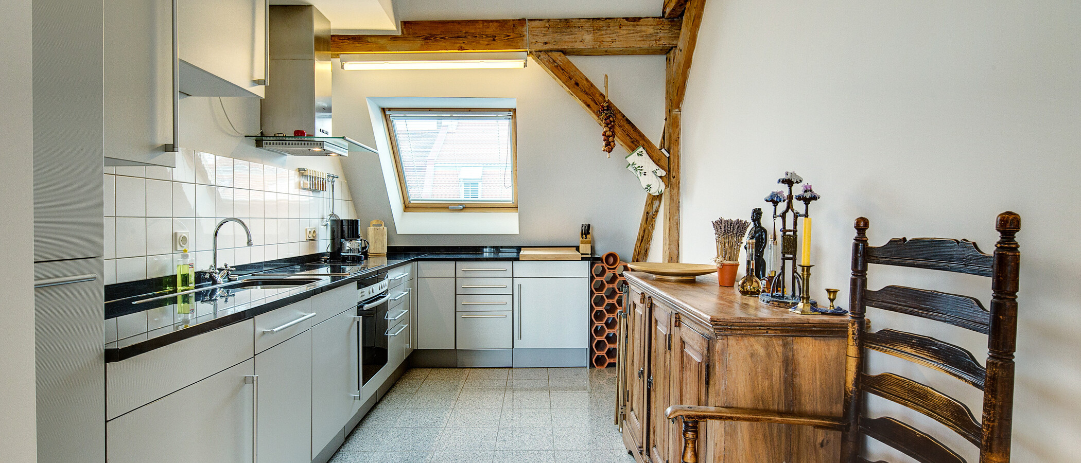 piso con galería München Schwabing (links der Leopoldstraße) 01 cocina 1090