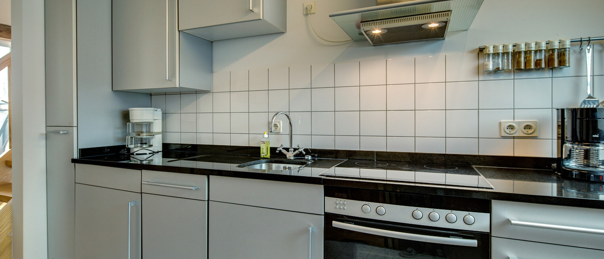 piso con galería München Schwabing (links der Leopoldstraße) 02 cocina 1090