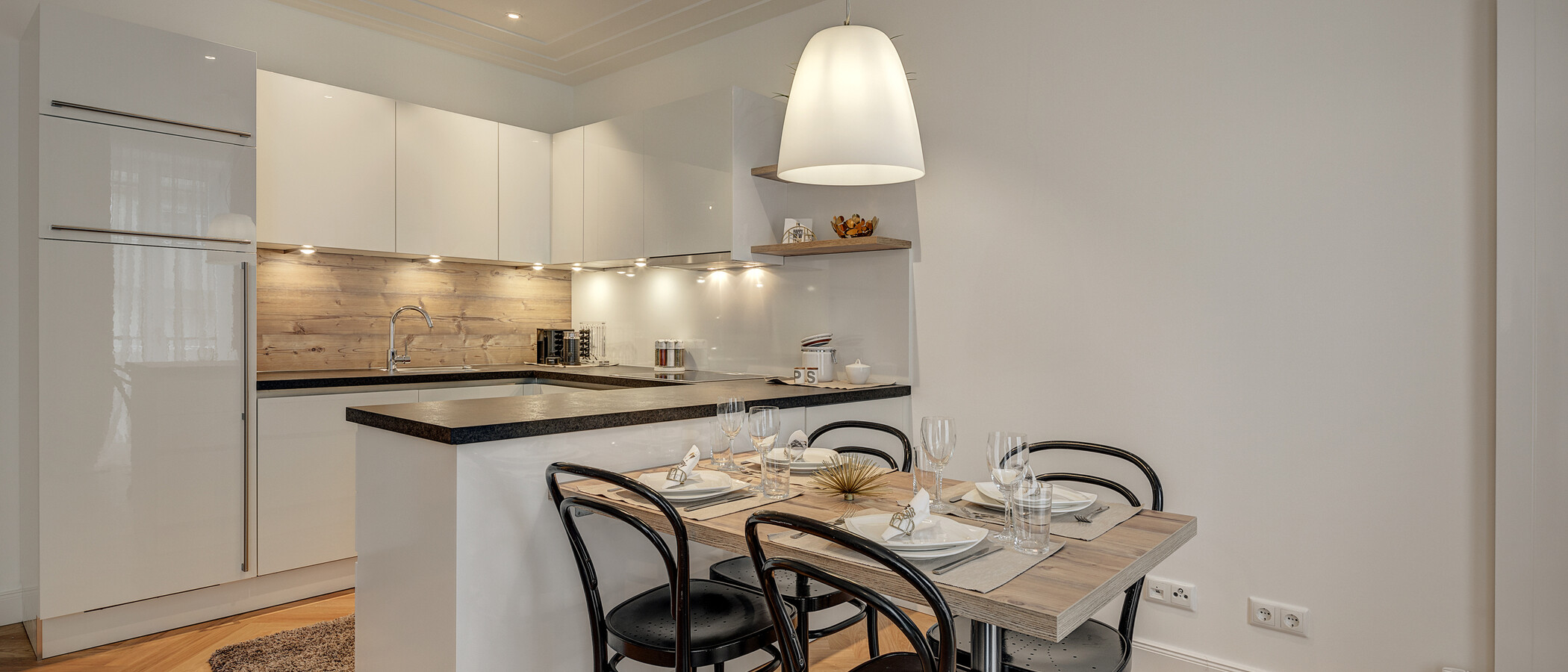 apartamento München Maxvorstadt - Rund um den Josephsplatz 01 cocina 10909