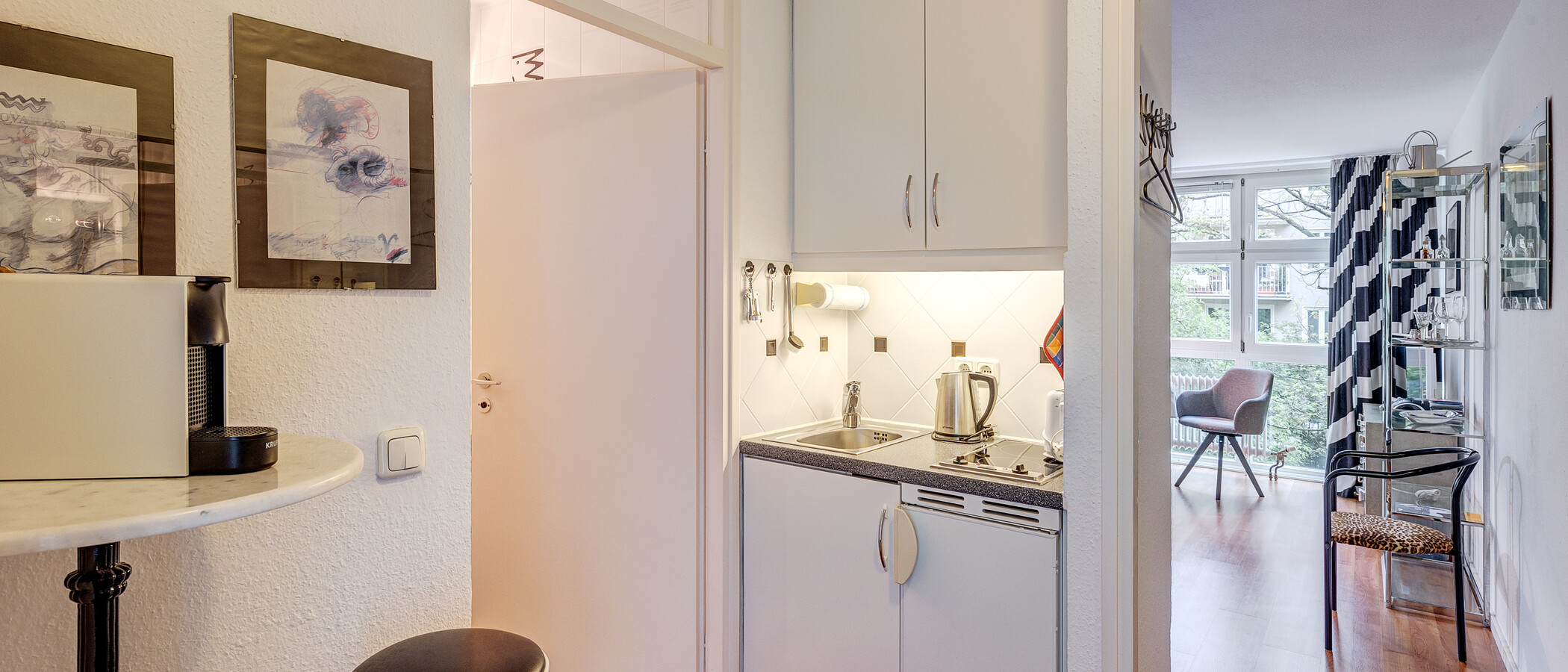 apartamento München Schwabing (links der Leopoldstraße) 02 cocina 1095