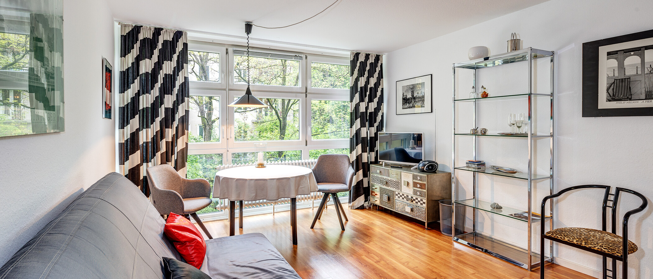 apartamento München Schwabing (links der Leopoldstraße) 03 zona de día  1095