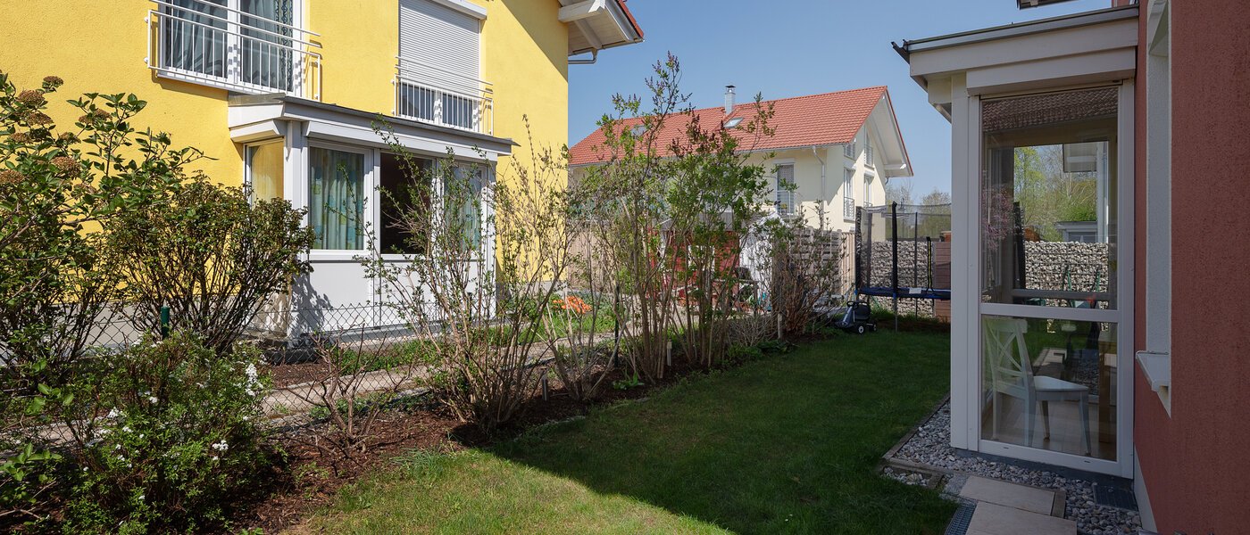 casa pareada Gröbenzell 02 jardín 11015