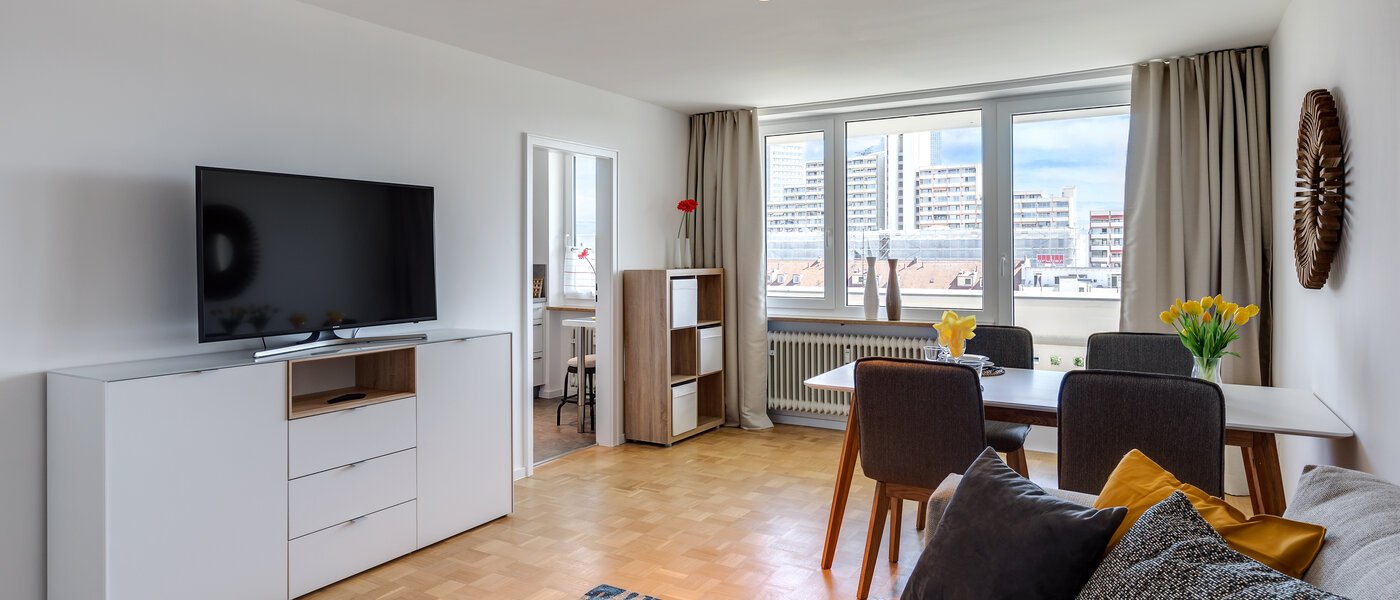 apartamento München Schwabing (links der Leopoldstraße) 05 sala de estar 11029
