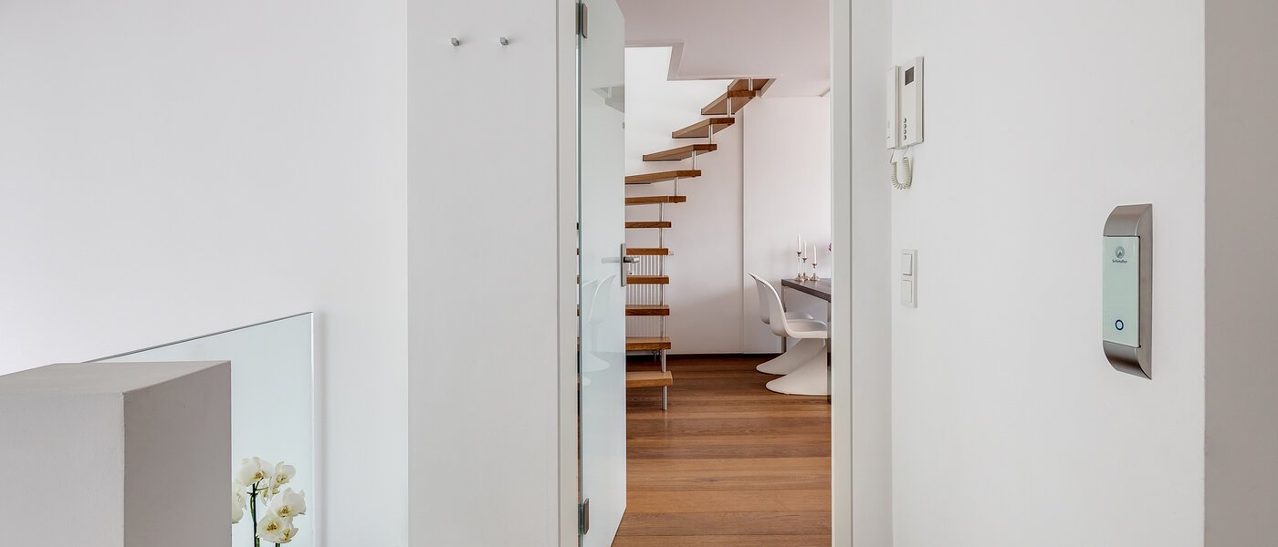 piso con galería München Au 01 pasillo 11032