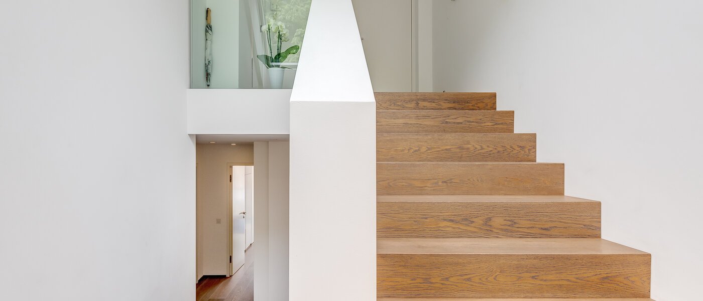 piso con galería München Au 04 pasillo 11032