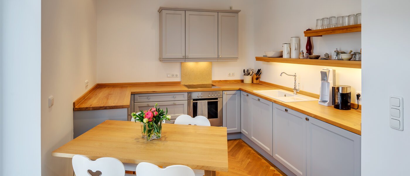 apartamento München Neuhausen 01 cocina 11045