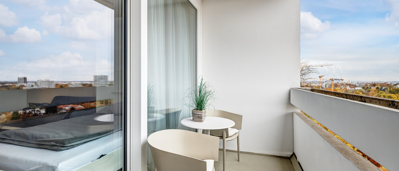apartamento München Arabellapark 01 balcón 11073