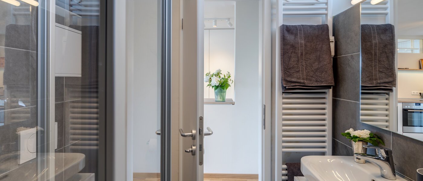 ático con terraza München Bogenhausen 03 baño 11076