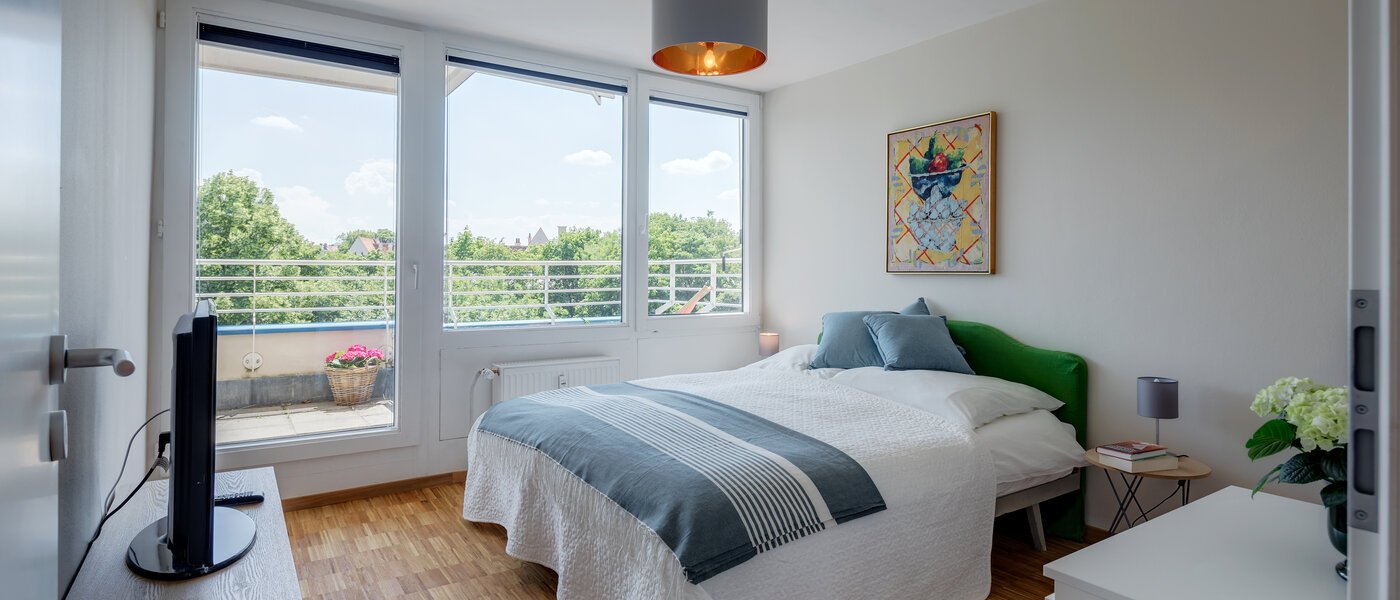 ático con terraza München Bogenhausen 01 dormitorio 11076