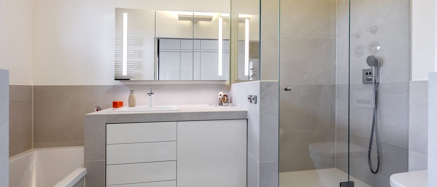 ático con terraza München Arabellapark 01 baño 11226