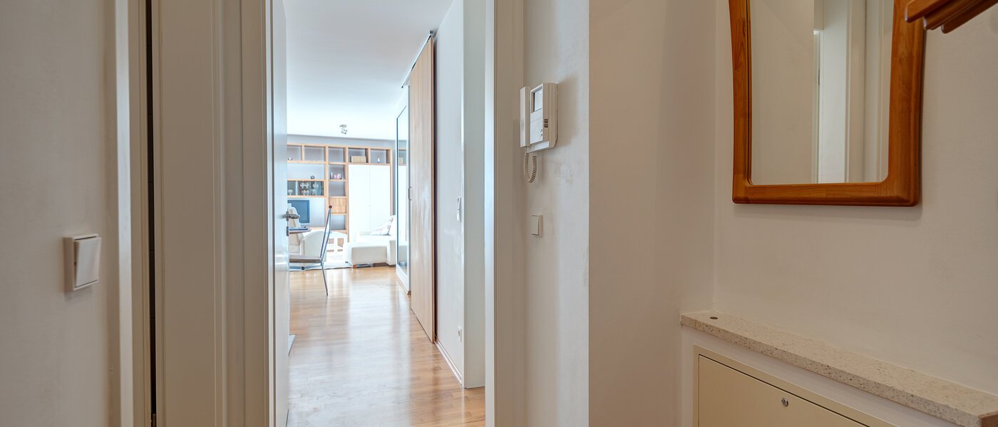 apartamento München Glockenbachviertel 01 pasillo 11275