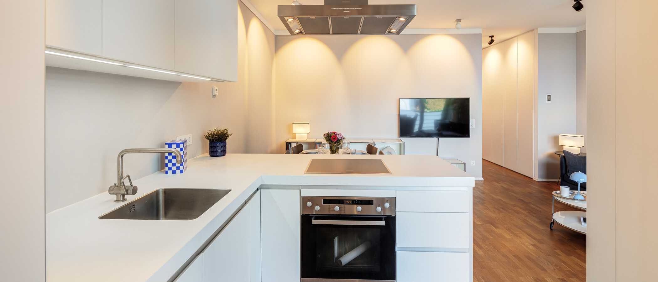 apartamento München Schwabing-Nord (zw. Belgrad- & Leopoldstraße) 03 cocina 11278
