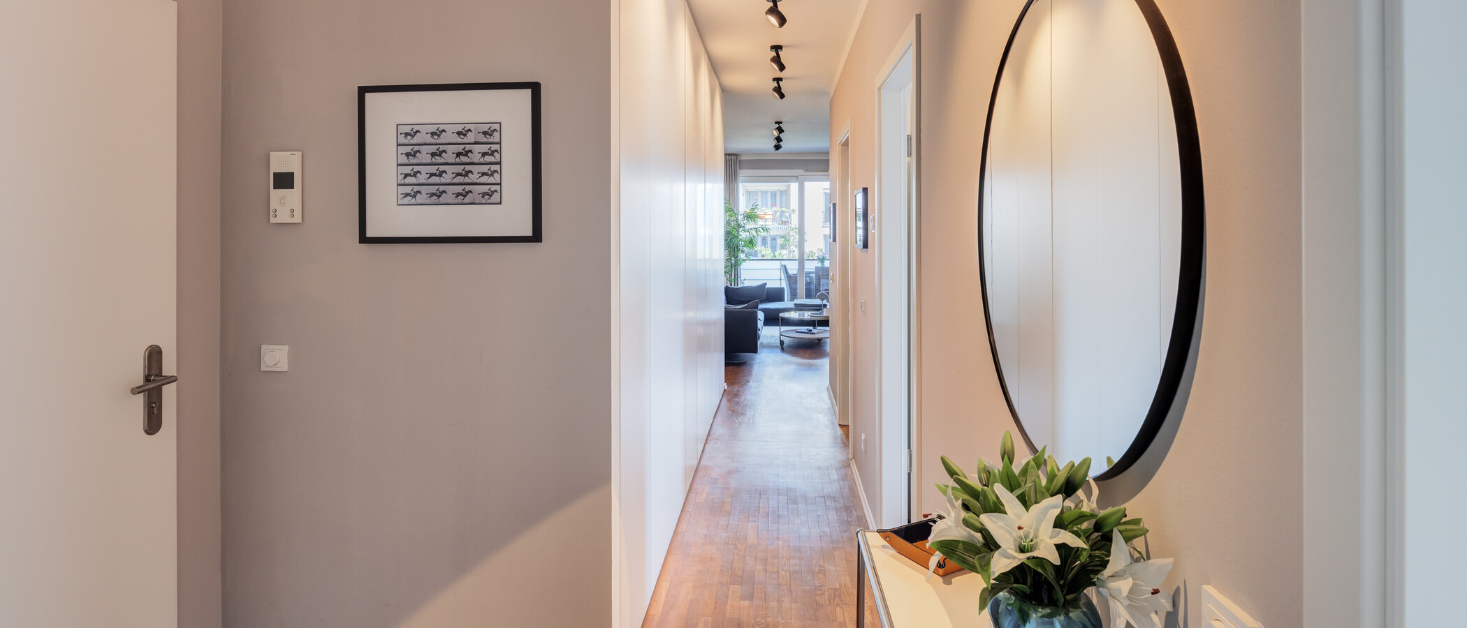 apartamento München Schwabing-Nord (zw. Belgrad- & Leopoldstraße) 02 pasillo 11278
