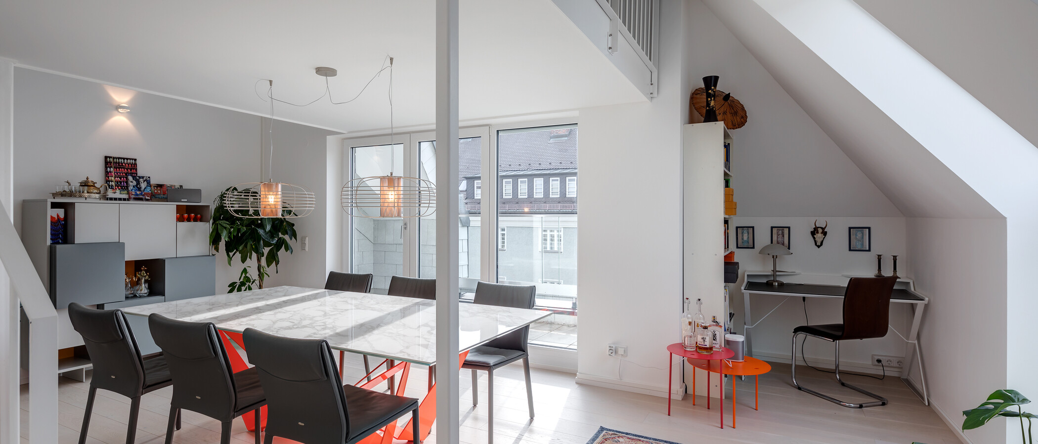 ático con terraza München Schwabing-West (rund um den Bonner Platz) 02 zona comedor 11304